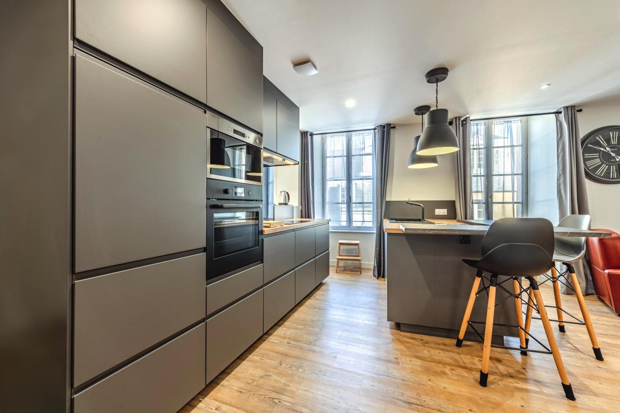 Appartement Du Theatre Морле Екстериор снимка
